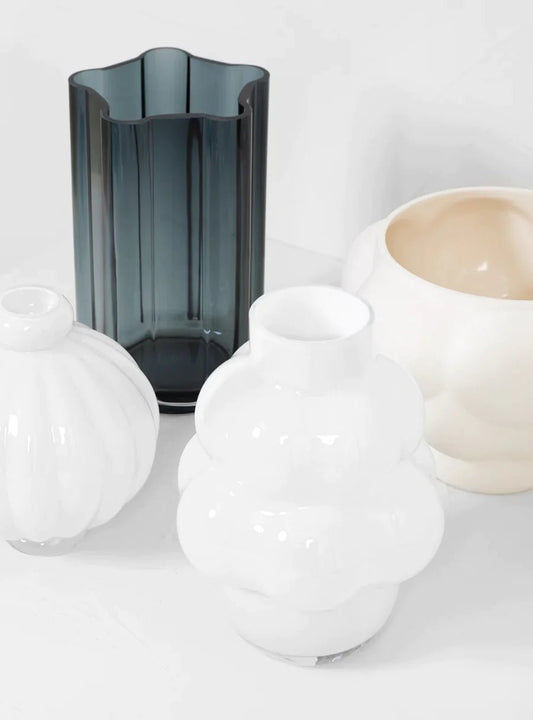 vaseLOUISE ROEL 手工玻璃藝術白色花瓶WĒNDĀO