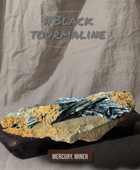 藍鐵礦（Vivianite）