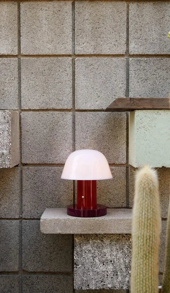 table lightMUSH TAGO 野蘑菇攜帶型充電/插電觸控桌燈WĒNDĀO